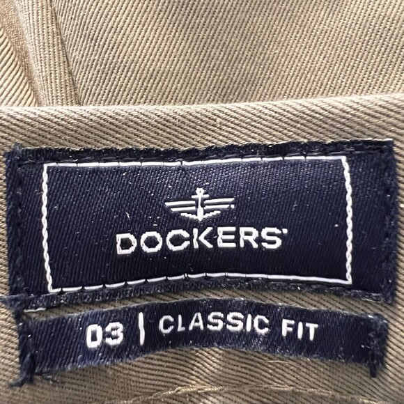 Dockers Signature Khaki Flat Front D3 Classic Fit Pants Tan Size 32 x 32 New - Picture 7 of 7